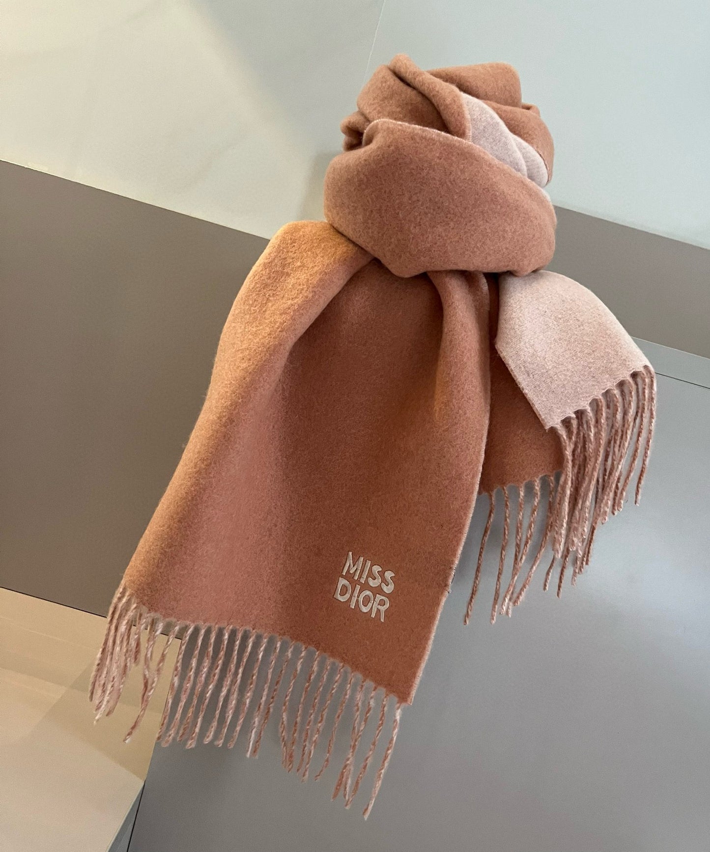 Echarpe Miss Dior