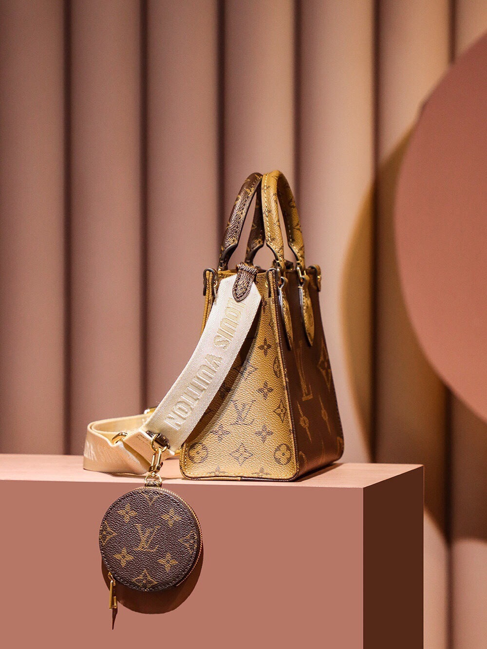 Sac à main Louis Vuitton