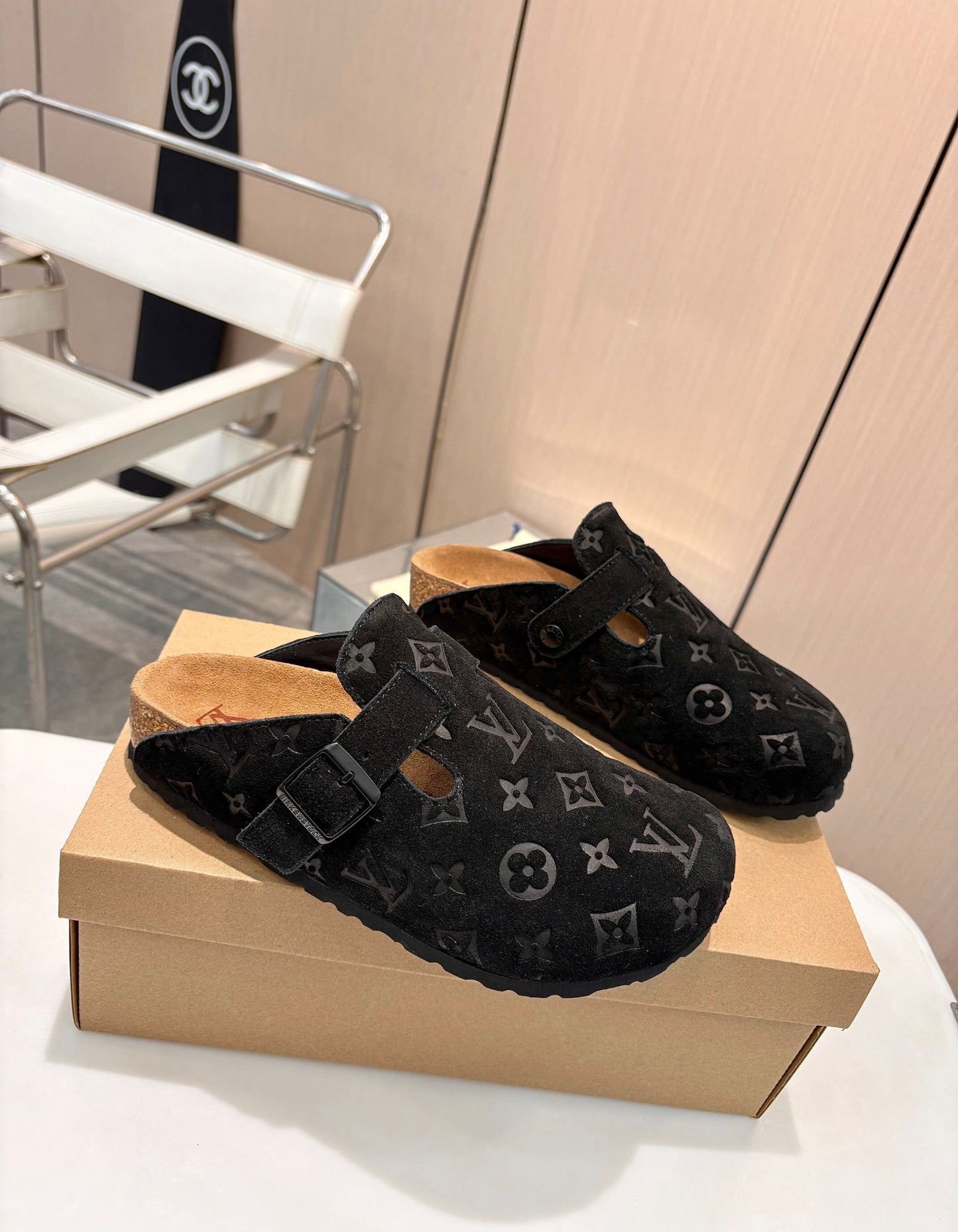 Mules Louis Vuitton